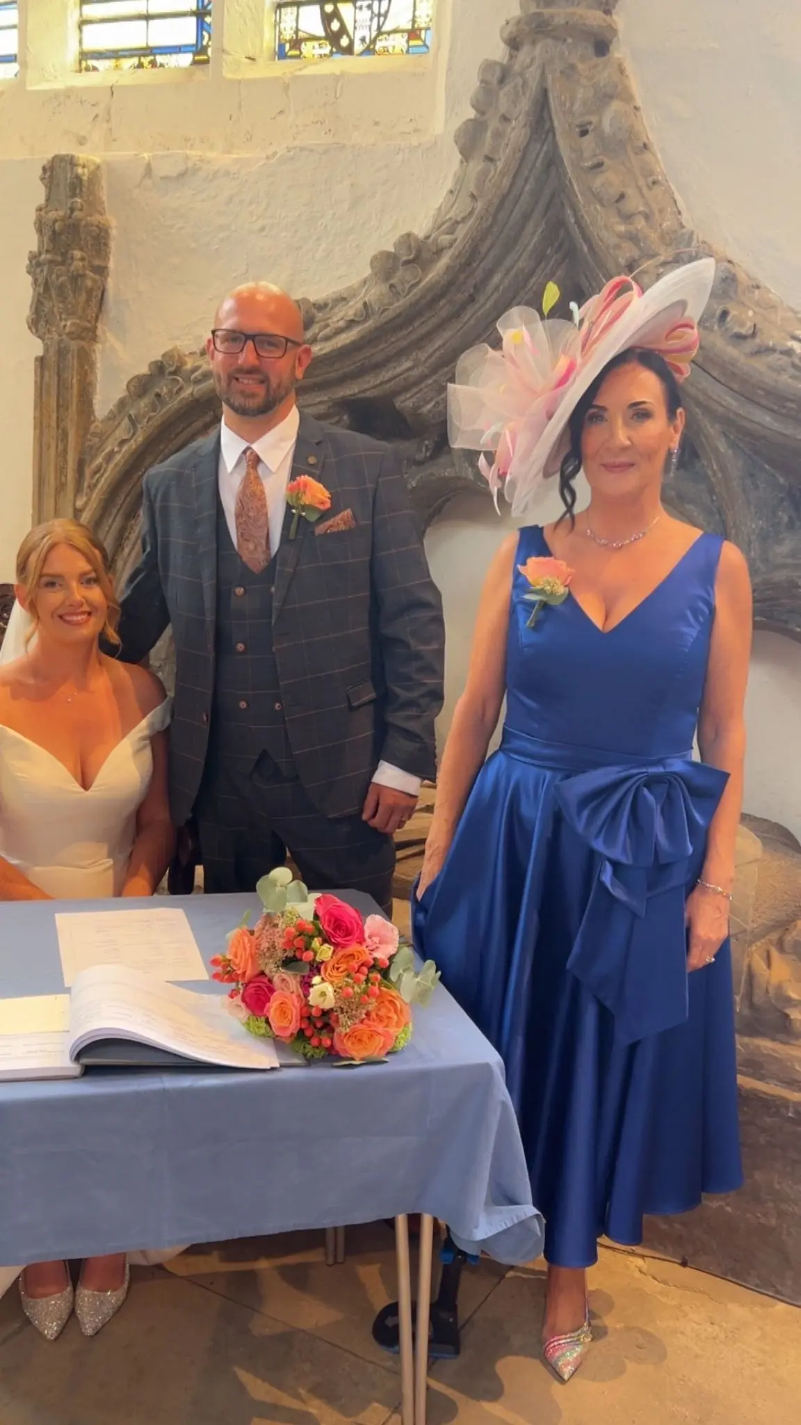 A-Line V-Neck Satin Mother of the Bride Dress with Bow(s) & Pockets review