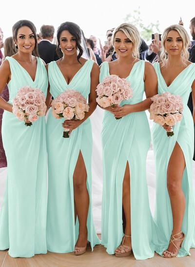 Sheath/Column Cowl Neck Sleeveless Chiffon Bridesmaid Dresses With Pleated Split Front