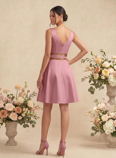 A-Line/Princess V Neck Knee-Length Satin Bridesmaid Dress With Pleated