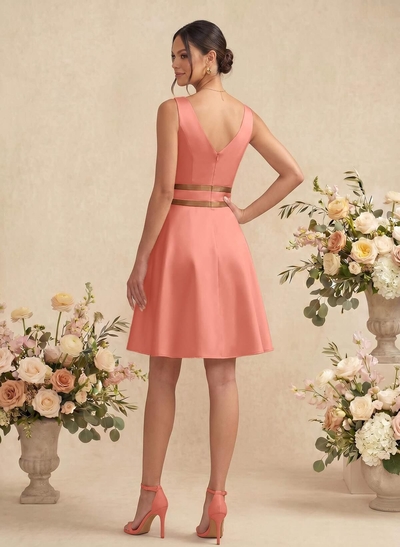 A-Line/Princess V Neck Knee-Length Satin Bridesmaid Dress With Pleated