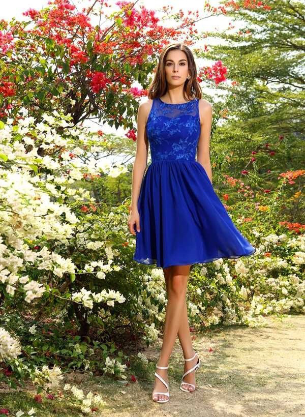 A-Line Chiffon Scoop Neck Sleeveless Knee-Length Bridesmaid Dresses With Pleated lace