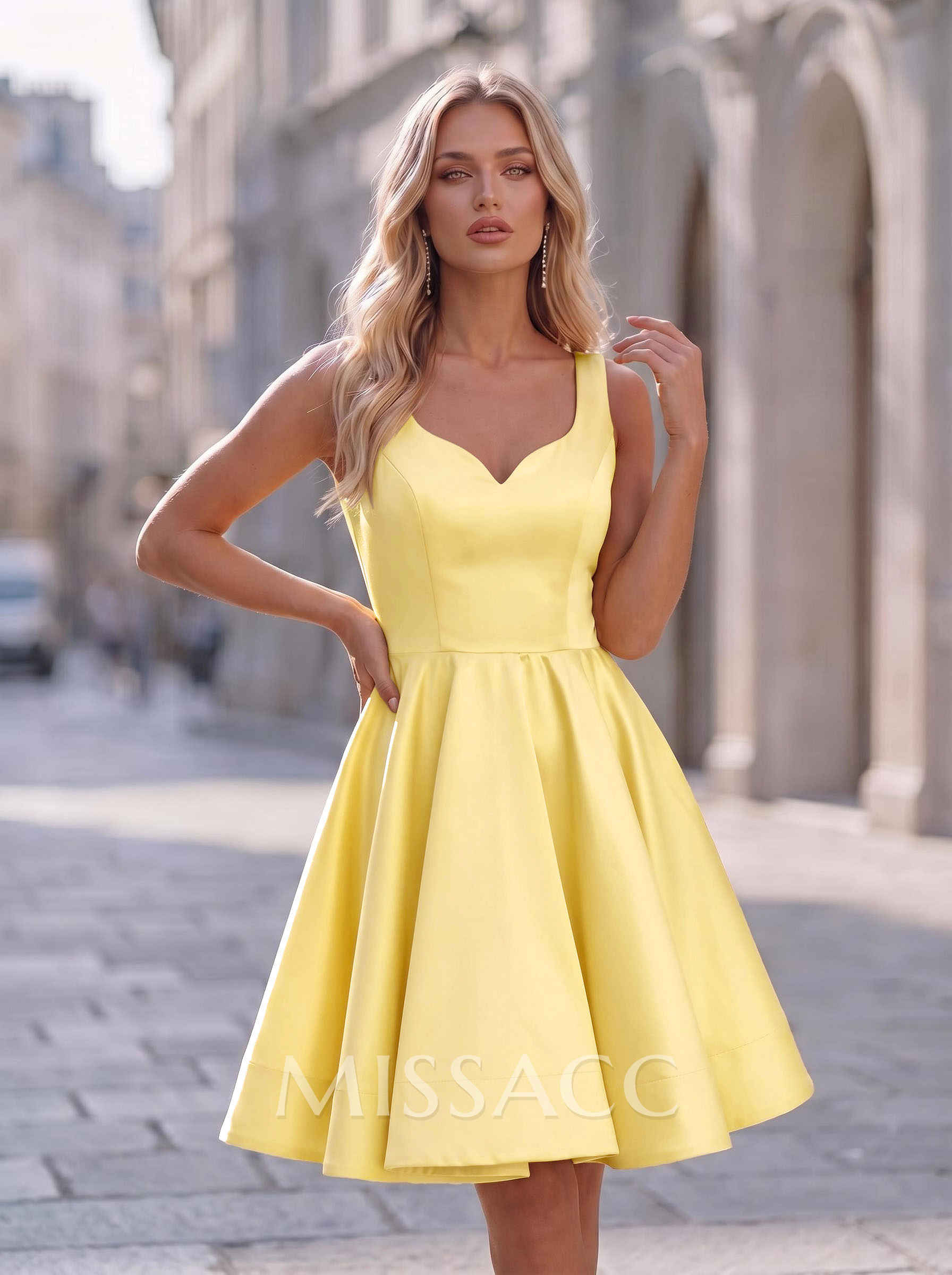 A-Line/Princess V-Neck Knee-Length Satin Cocktail Dresses With Pleats