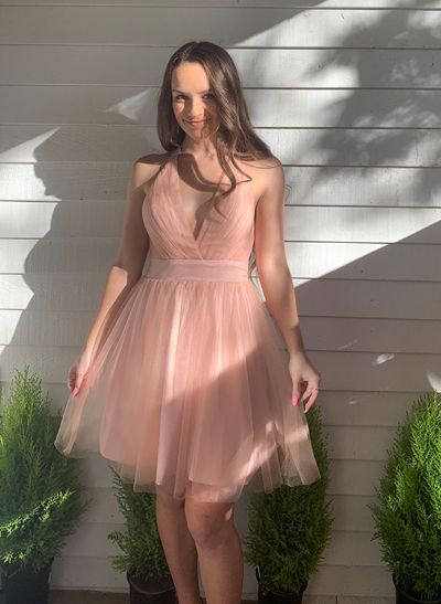 A-Line/Princess Halter Short/Mini Tulle Cocktail Dresses With Ruffles
