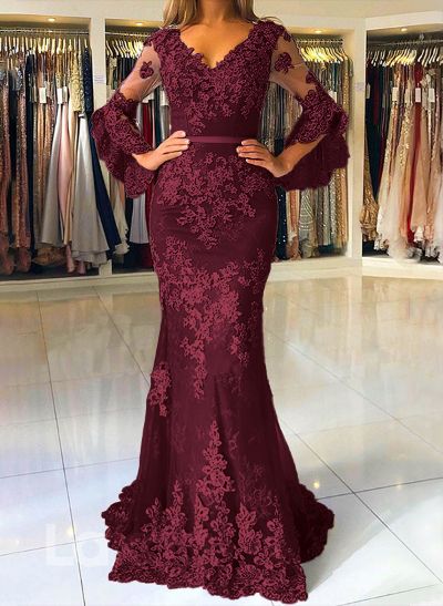 Trumpet/Mermaid V-Neck Tulle Long Sleeves Sweep Train Evening Dresses With Appliques Lace