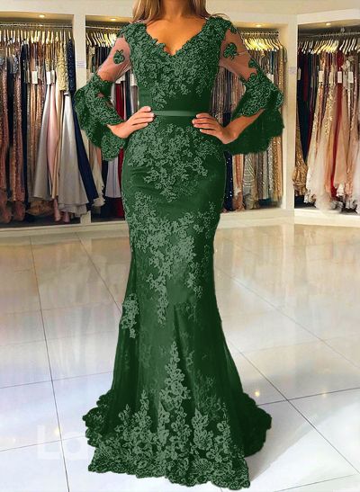 Trumpet/Mermaid V-Neck Tulle Long Sleeves Sweep Train Evening Dresses With Appliques Lace