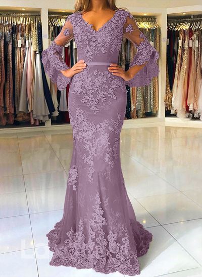 Trumpet/Mermaid V-Neck Tulle Long Sleeves Sweep Train Evening Dresses With Appliques Lace