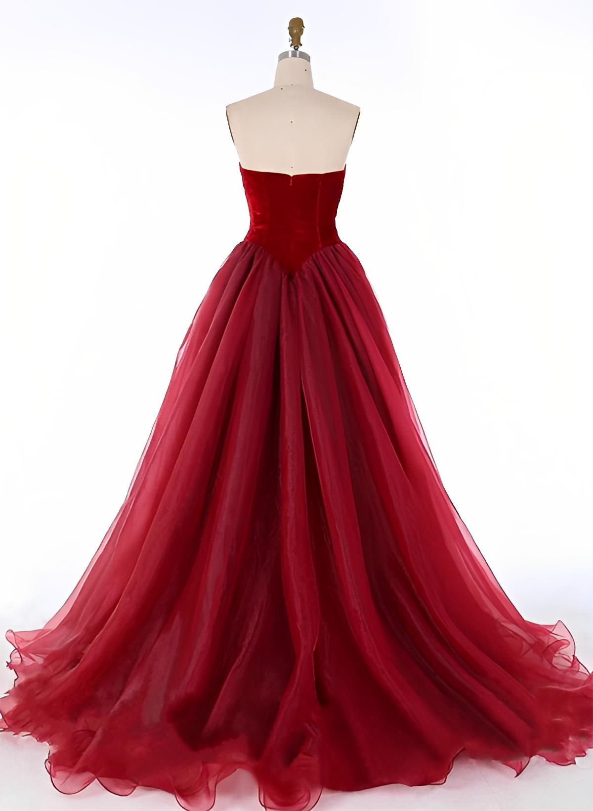 A-Line/Princess Sleeveless Sweetheart Organza Sweep Train Evening Dresses With Pleated