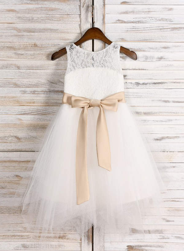 A-Line/Princess Scoop Neck Tea-Length Tulle Flower Girl Dresses With Sash/Bow(s)