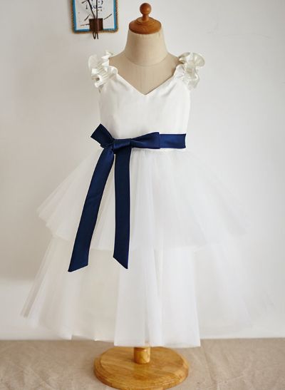 A-line/Princess V Neck Knee-Length Tulle Flower Girl Dress With Sashes