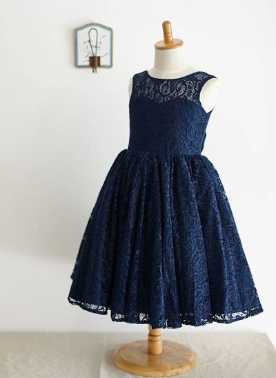 A-line/Princess Scoop Neck Knee-Length Lace Flower Girl Dress With Bowknot
