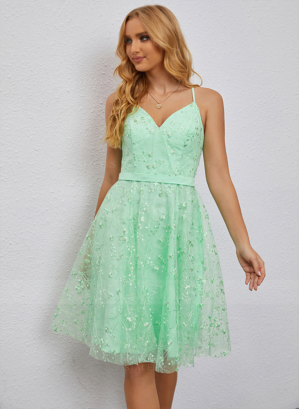 A-line V Neck Sleeveless Tulle Short/Mini Prom Dress With Lace