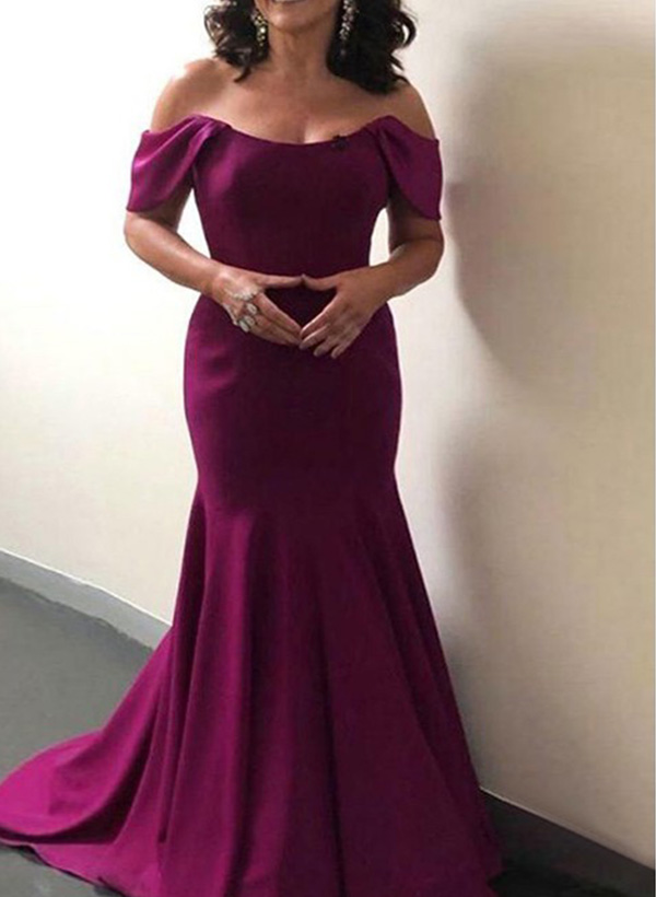 Trumpet/Mermaid Off-the-Shoulder Sweep Train  Satin Mother of the Bride Dresses With Ruffles