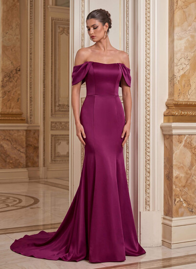Trumpet/Mermaid Off-The-Shoulder Sweep Train Satin Mother Of The Bride Dresses With Ruffles