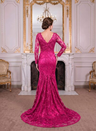 Exquisite Plunge Neck Trumpet Floral Embroidered Mother Of The Bride Dresses