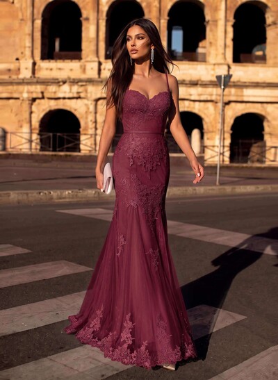Trumpet/Mermaid Sweetheart Sleeveless Tulle Prom Dress With Appliques Lace