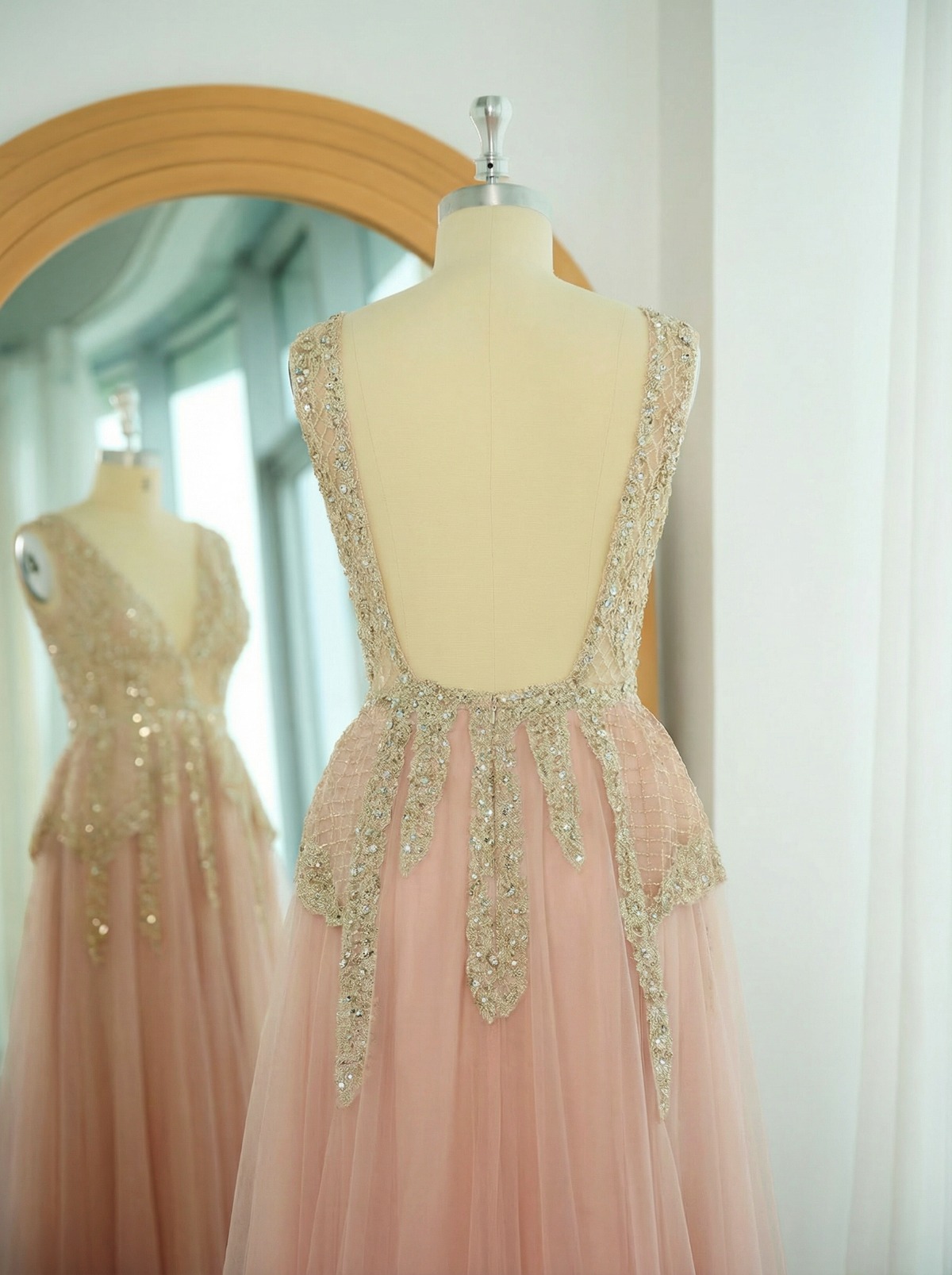 A-Line V Neck Sleeveless Chiffon Floor-Length Prom Dresses With Split Front Beading