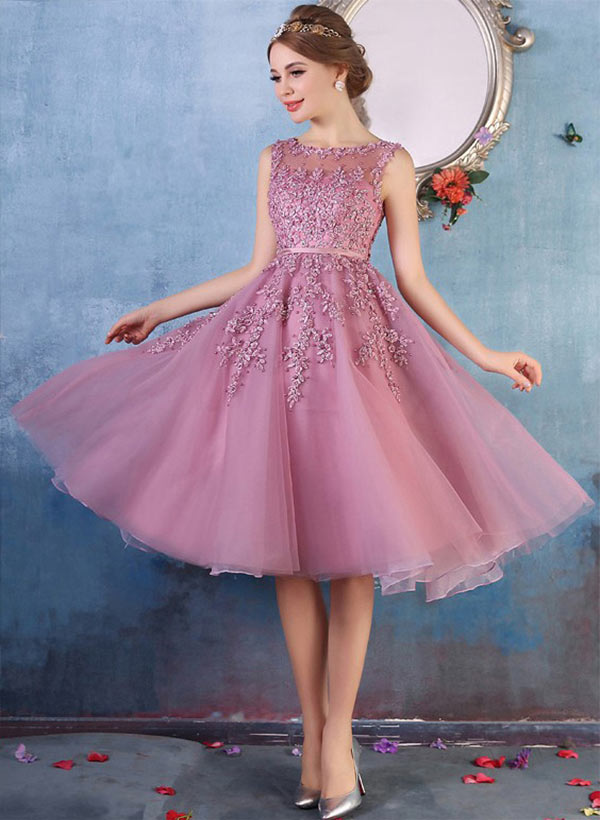A-Line Scoop Neck Tulle Knee-Length Prom Dress With Appliques Lace