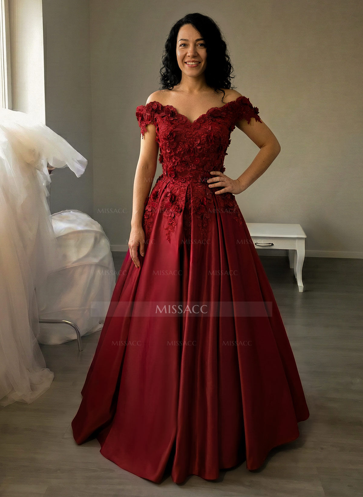 Ball Gown Satin Off-The-Shoulder Sleeveless Floor-Length Dresses With Appliques Lace