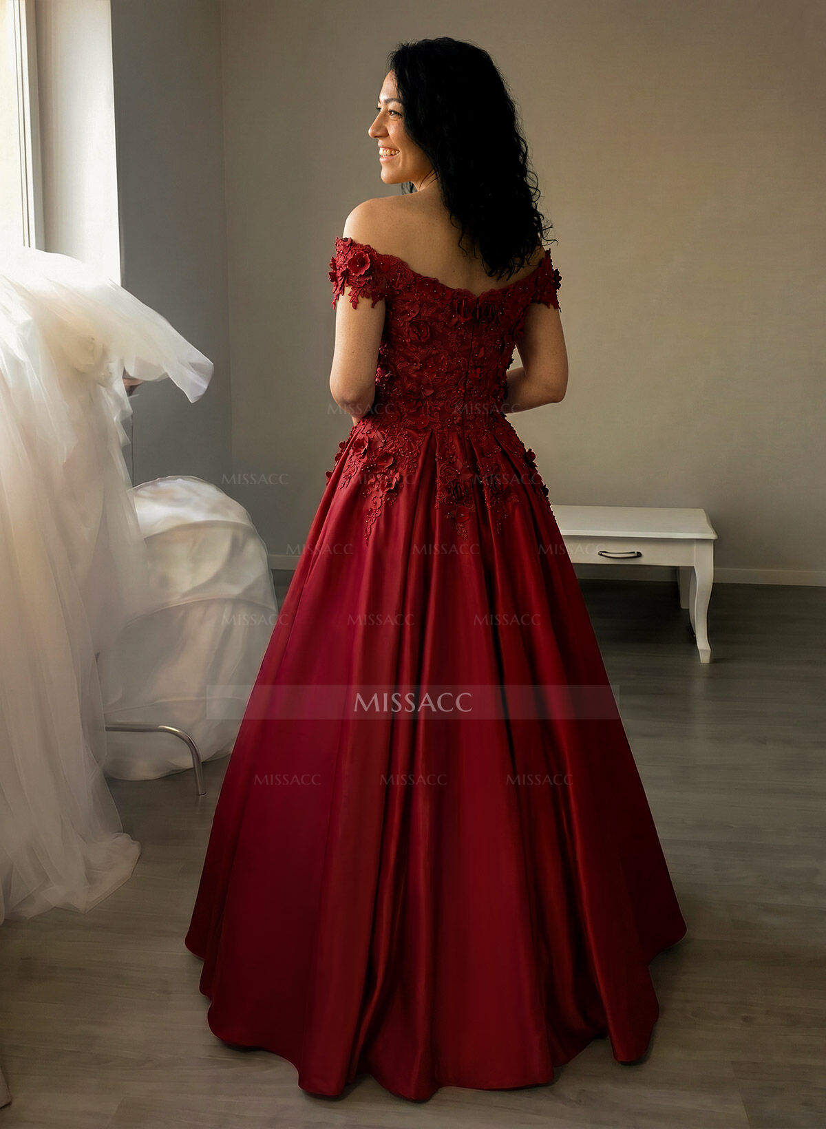 Ball Gown Satin Off-The-Shoulder Sleeveless Floor-Length Dresses With Appliques Lace