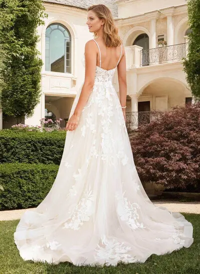 Free-Spirited Princess Ball Gown Tulle Lace Wedding Dresses With Appliques Lace