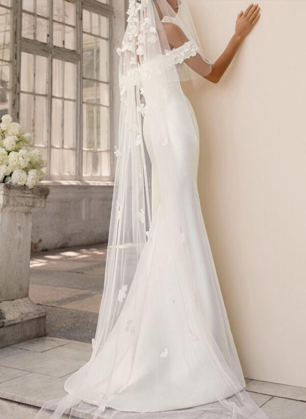 Trumpet/Mermaid Off the shoulder Satin  Court Train Wedding Dresses With Appliques Lace