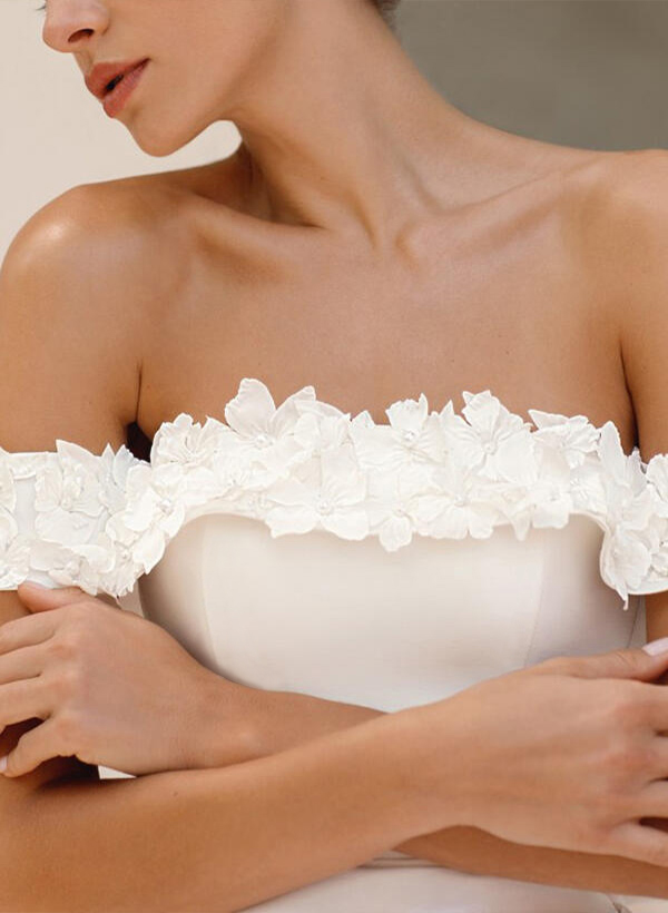 Trumpet/Mermaid Off The Shoulder Satin Court Train Wedding Dresses With Appliques Lace