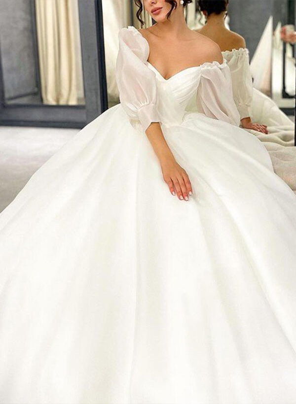 Ball-Gown Sweetheart Organza Sweep Train Wedding Dresses With Ruffle