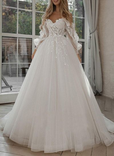 A-Line/Princess Sweetheart Tulle Lace Sweep Train Wedding Dresses With Lace
