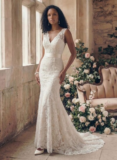 Sheath/Column V-Neck Lace Sweep Train Wedding Dresses With Bow(s) Lace