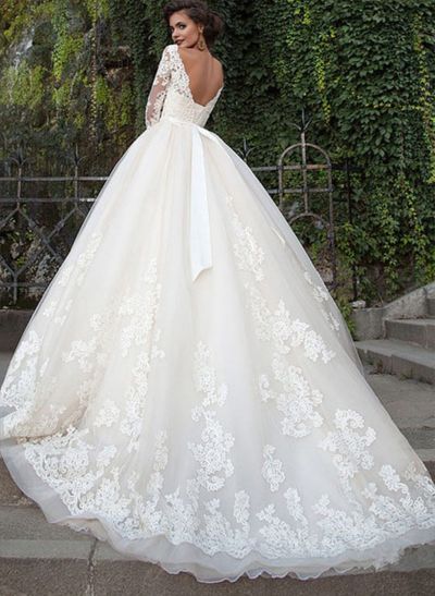 Ball-Gown V-Neck Tull Lace Chapel Train Wedding Dress With Appliques Lace