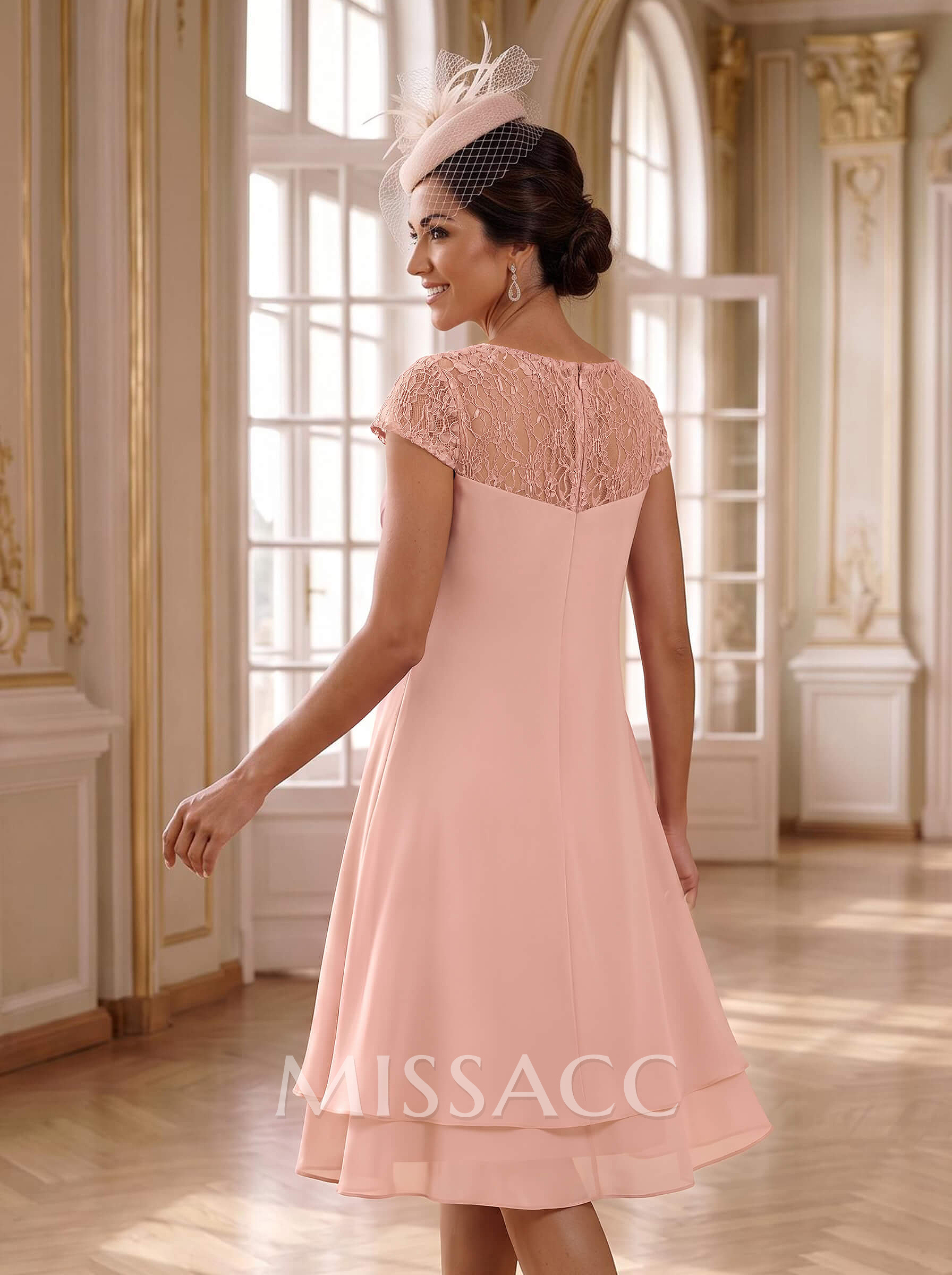 A-Line Scoop Neck Sleeveless Chiffon Knee-Length Mother Of The Bride Dress With Pleated