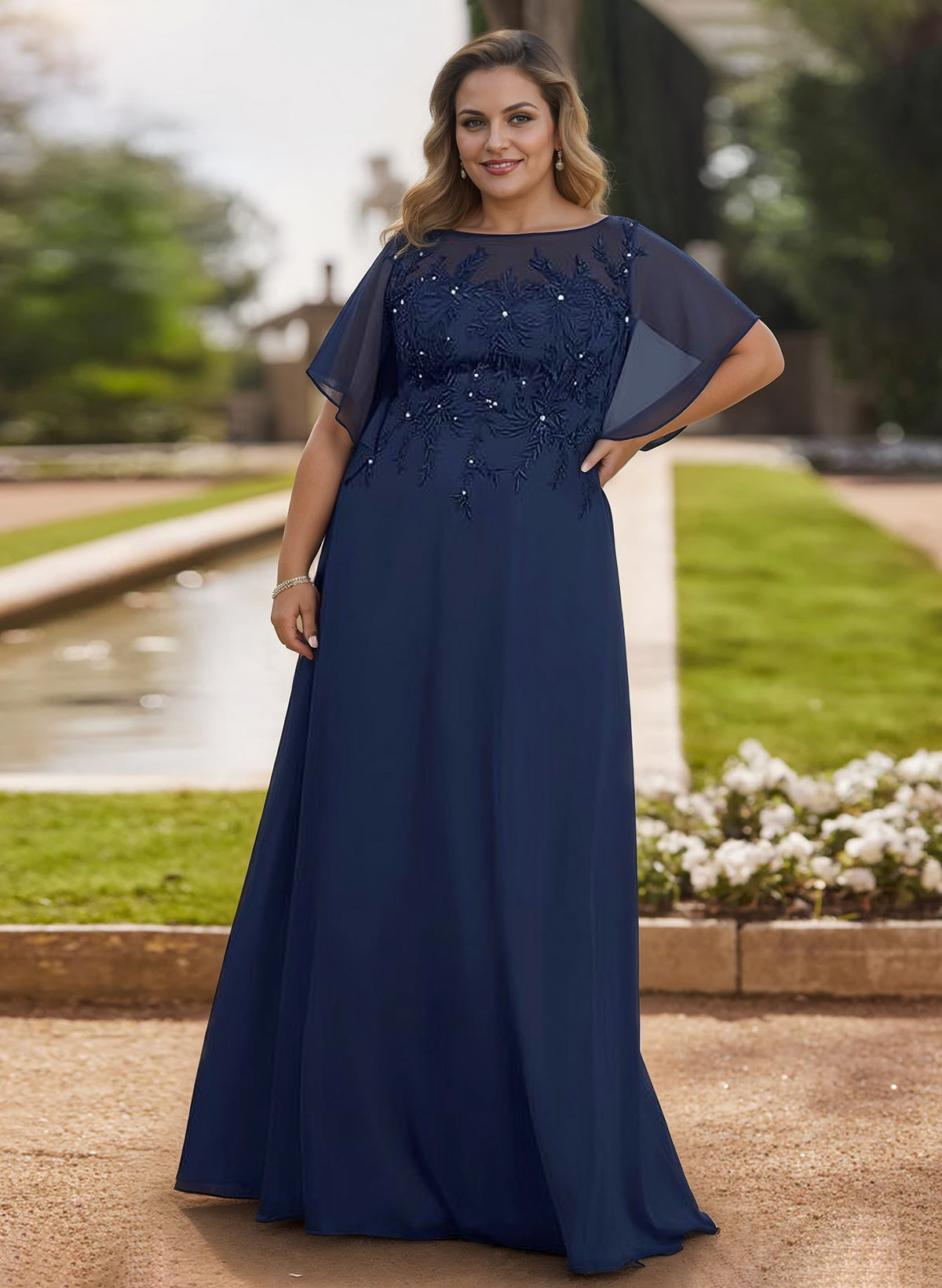 A-Line Scoop Neck Short Sleeves Chiffon Floor-Length Mother Of The Bride Dress With Lace