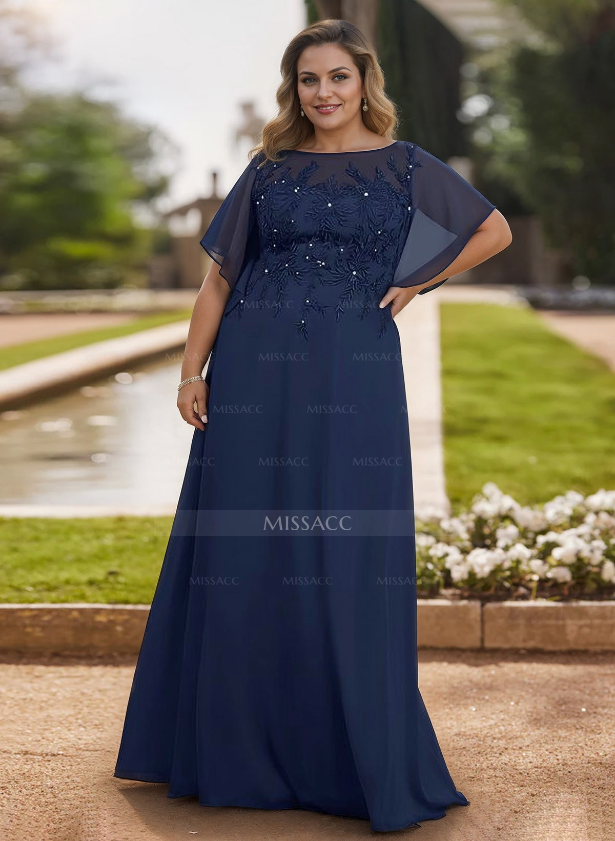 A-Line Scoop Neck Short Sleeves Chiffon Floor-Length Mother Of The Bride Dress With Lace