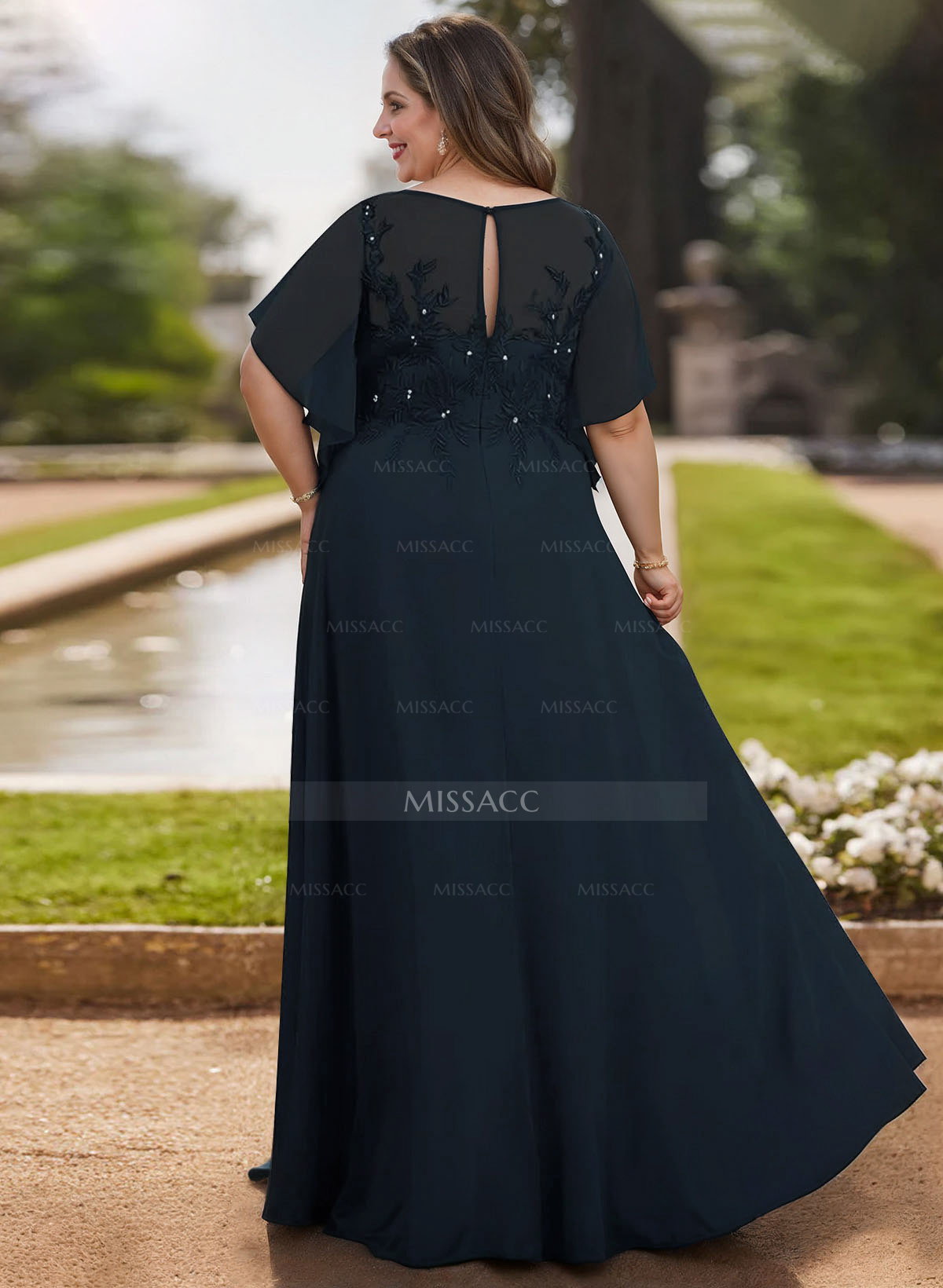 A-Line Scoop Neck Short Sleeves Chiffon Floor-Length Mother Of The Bride Dress With Lace