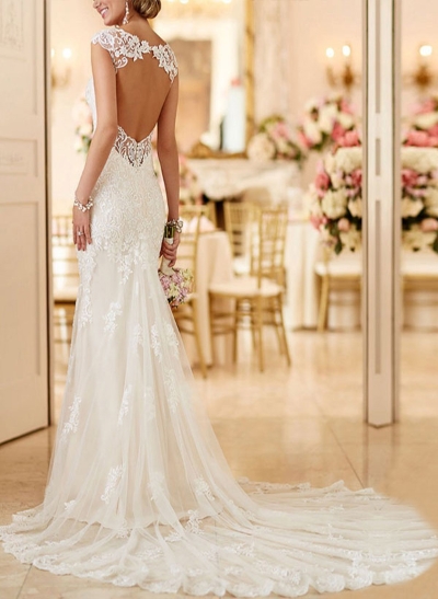 Trumpet/Mermaid Sweetheart Sleeveless Lace Chapel Train Wedding Dresses With Appliques Lace Back Hole