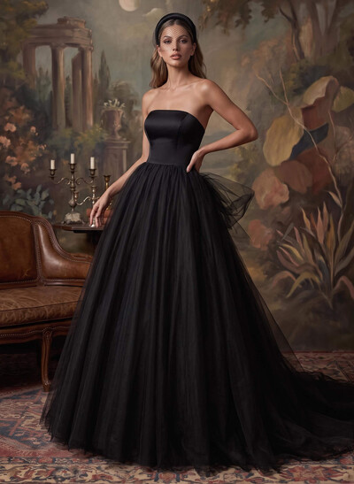 A-Line Strapless Sleeveless Tulle Court Train Wedding Dresses With Pleated