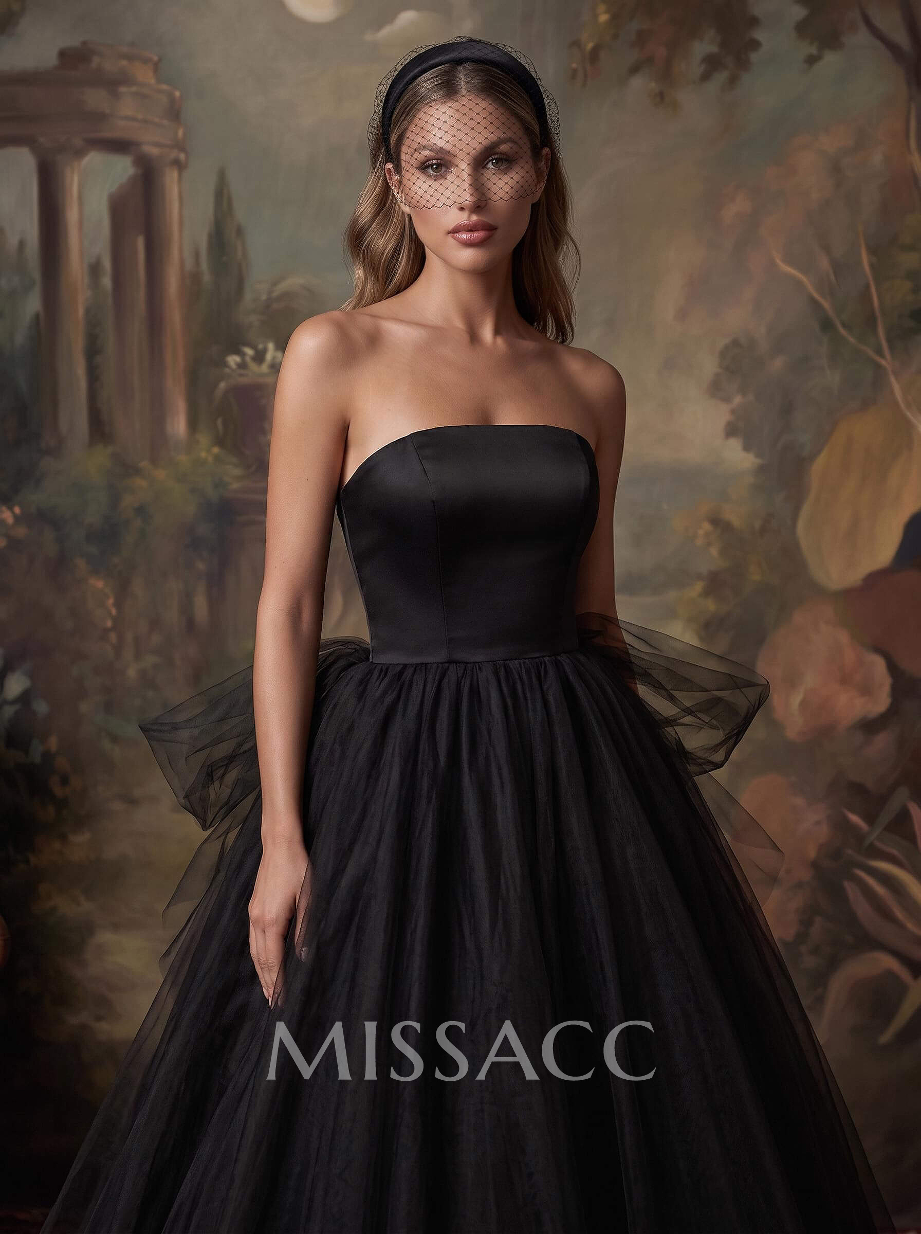 A-Line Strapless Sleeveless Tulle Court Train Wedding Dresses With Pleated