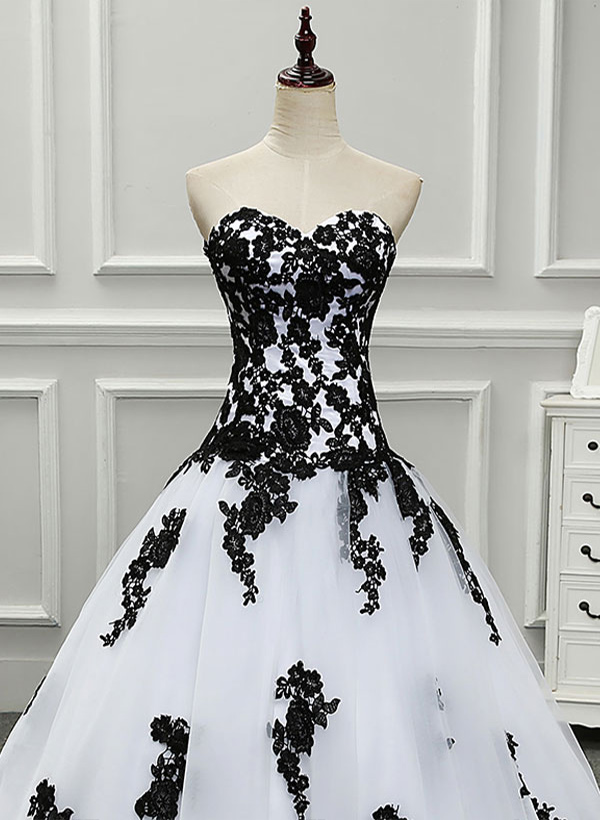 Ball-Gown/Princess Strapless Sleeveless Tulle Lace Court Train Wedding Dresses With Appliques Lace