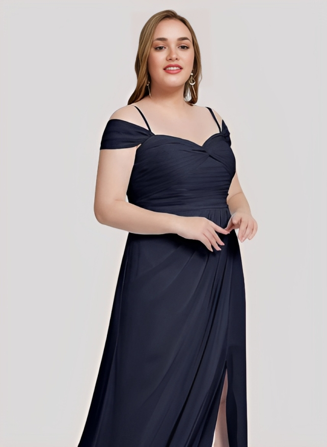 A-Line Sweetheart Spaghetti Straps Chiffon Plus Size Floor-Length Bridesmaid Dress With Split Front