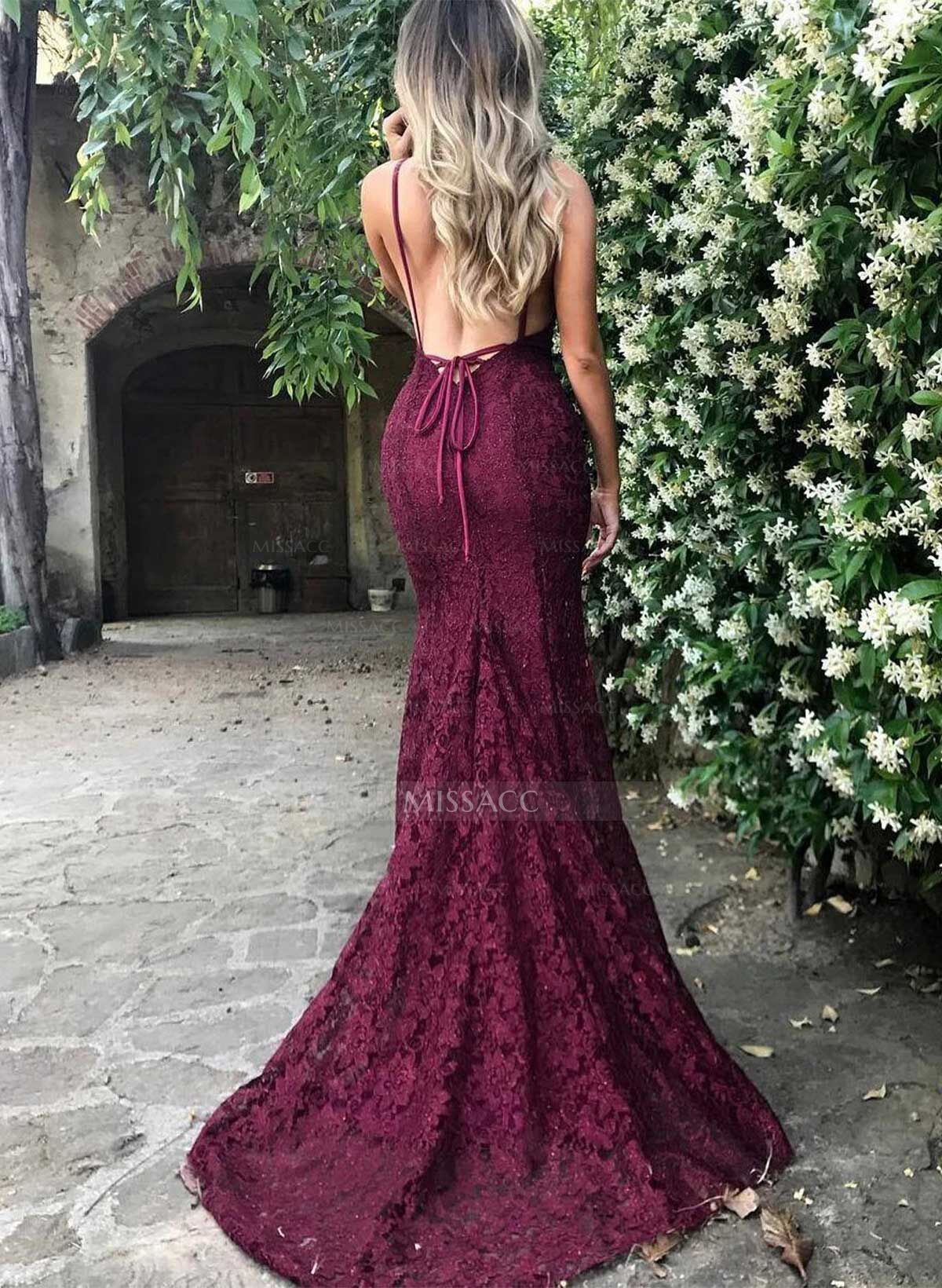 Trumpet/Mermaid V-Neck Sweep Train Lace Prom Dress
