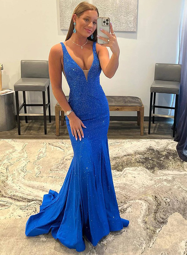 Trumpet/Mermaid V-Neck Sleeveless Sequined Sweep Train Prom Dress With Sequins