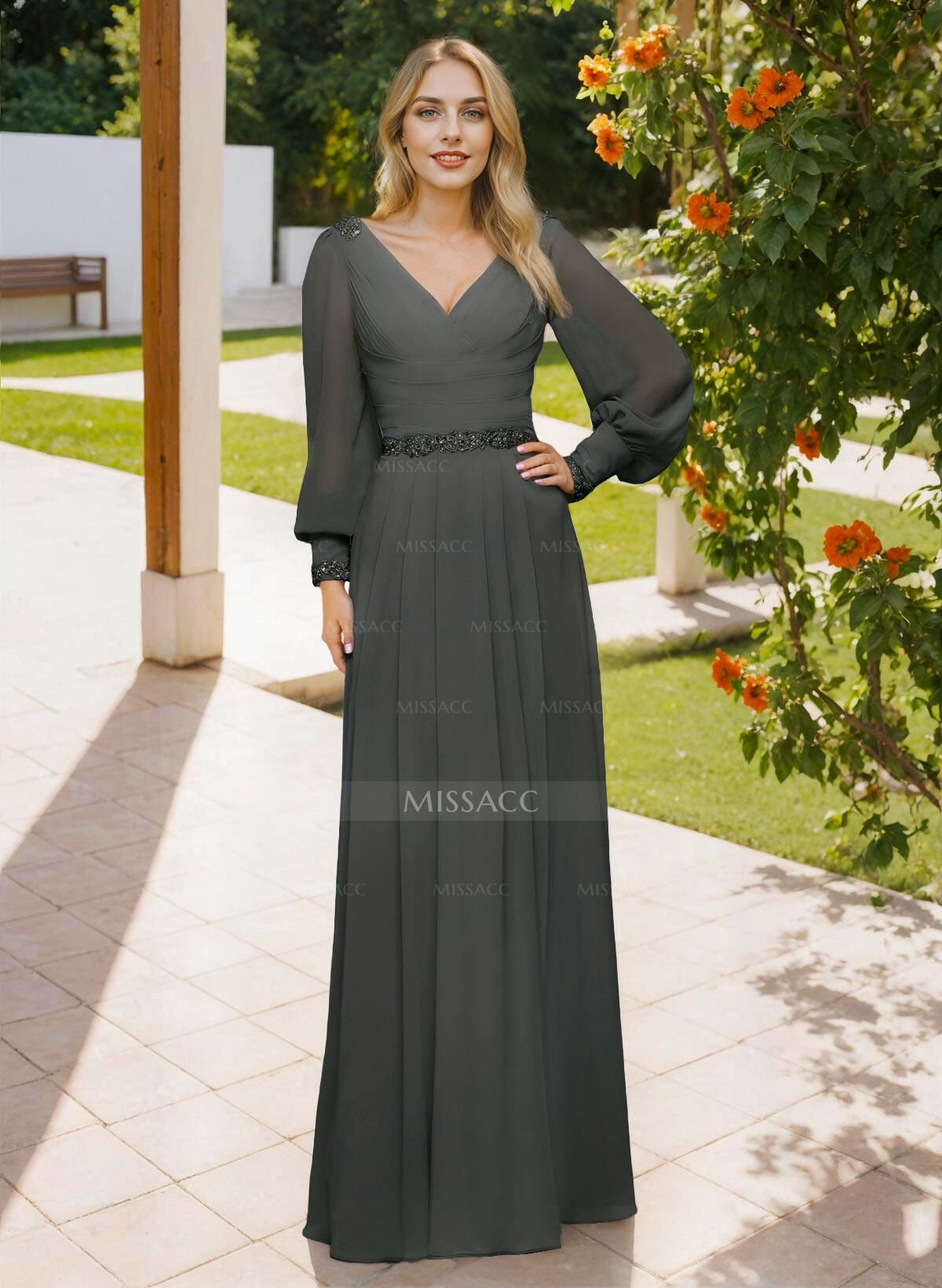 Long Sleeves V-Neck A-Line Lace Beading Bridesmaid Dresses