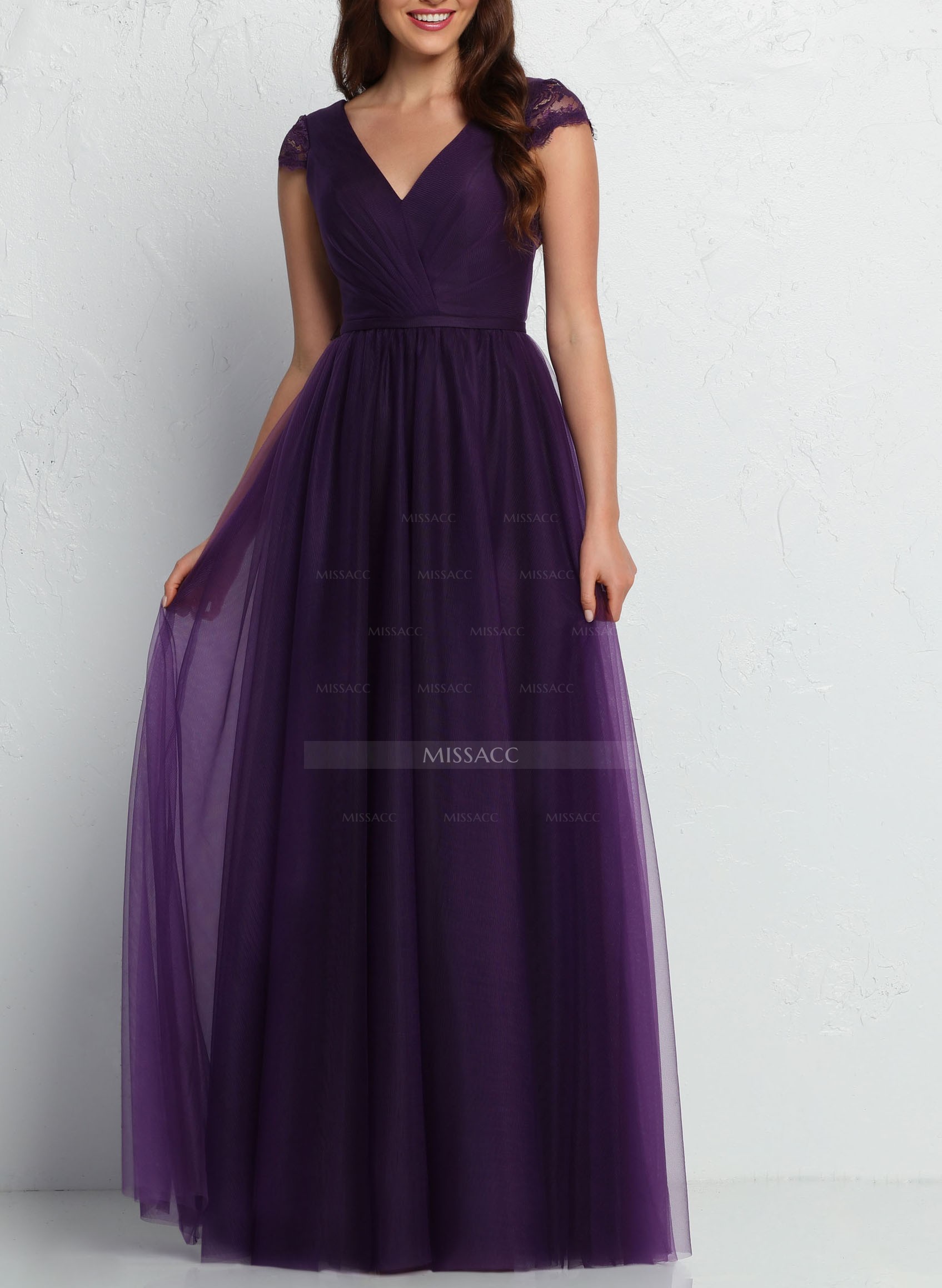 V-Neck Lace A-Line Tulle Bridesmaid Dresses