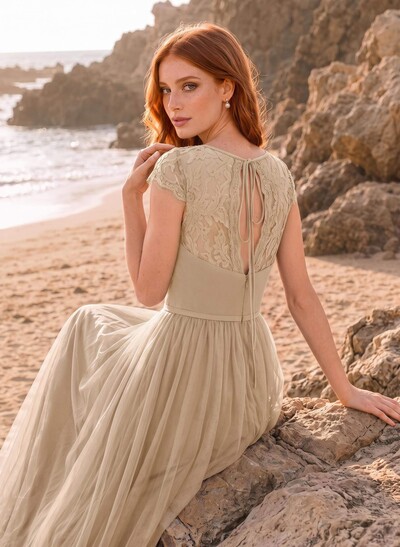V-Neck Lace A-Line Tulle Bridesmaid Dresses