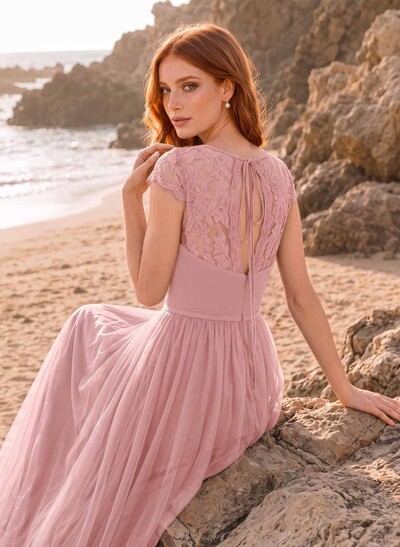 V-Neck Lace A-Line Tulle Bridesmaid Dresses