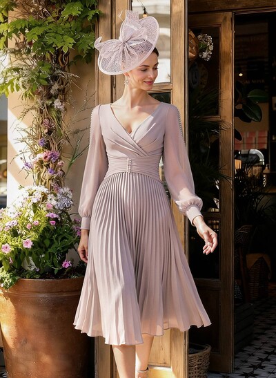 A-Line V-Neck Long Sleeves Tea-Length Chiffon Cocktail Dresses