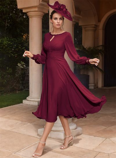 A-Line Scoop Neck Long Sleeves Chiffon Cocktail Dresses With Beading