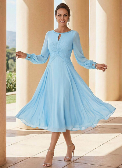 A-Line Scoop Neck Long Sleeves Chiffon Cocktail Dresses With Beading