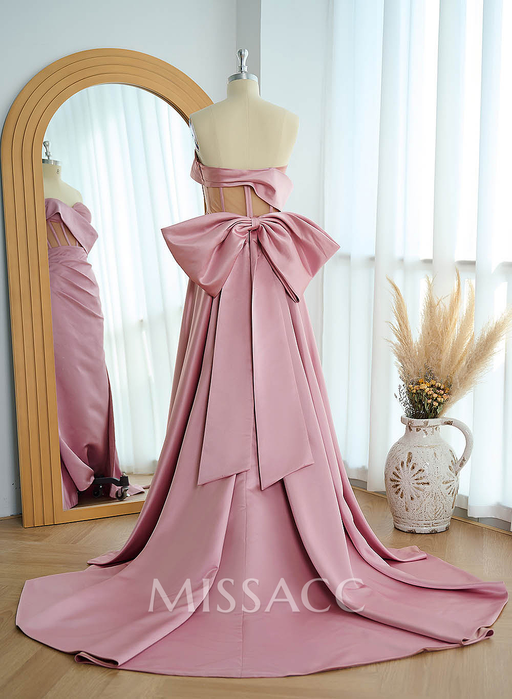 Sparkly Beading Sheath/Column Slit Evening Dresses