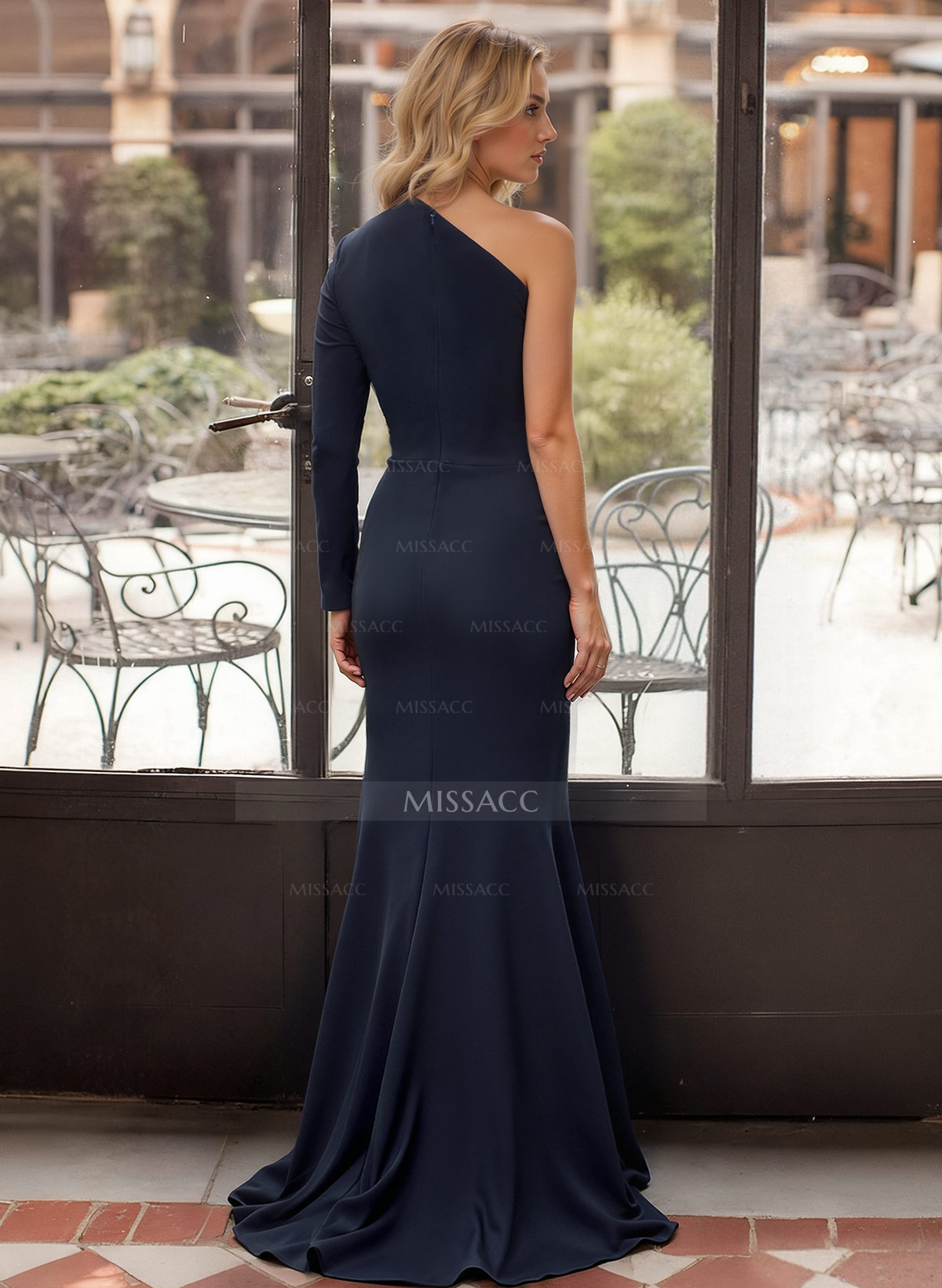 Long Sleeves One-Shoulder Simple Elegant Evening Dresses